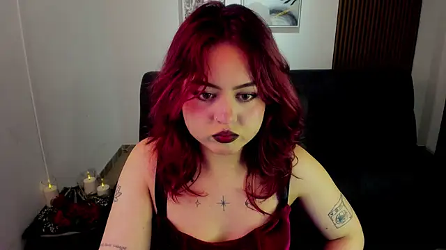 Snapshot of crimson_tati_ chatting on November 5, 2025, 3:28 am crimson tati online show from November 5, 2025, 3:28 am