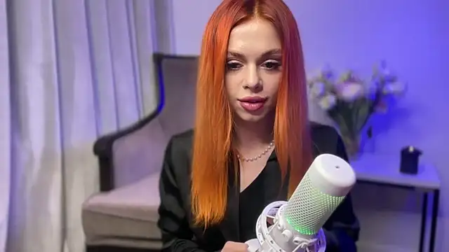 Snapshot of little_fox_alisa chatting on February 1, 2025, 10:34 pm little fox alisa online show from February 1, 2025, 10:34 pm