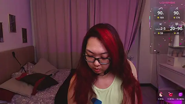 Snapshot of Marine_Vact chatting on February 11, 2026, 2:11 pm Marine Vact online show from February 11, 2026, 2:11 pm