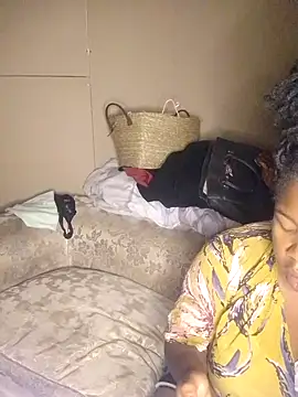 Snapshot of Ras_and_Stewf chatting on January 19, 2025, 5:18 pm Ras and Stewf online show from January 19, 2025, 5:18 pm