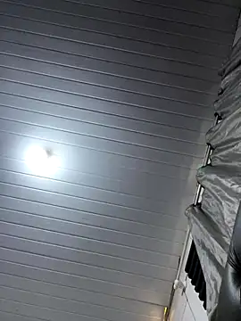 luara1988 online show from September 24, 2025, 6:00 pm