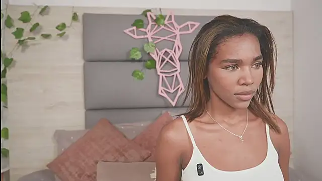 Lily Miiller online show from November 20, 2025, 9:36 pm