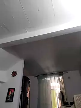 King russo online show from October 23, 2025, 4:06 pm