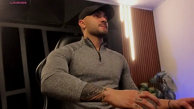 Snapshot of JeanColleman chatting on November 26, 2025, 11:17 pm JeanColleman online show from November 26, 2025, 11:17 pm