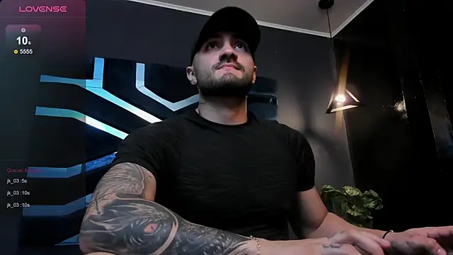 Snapshot of JeanColleman chatting on December 22, 2025, 11:24 pm JeanColleman online show from December 22, 2025, 11:24 pm