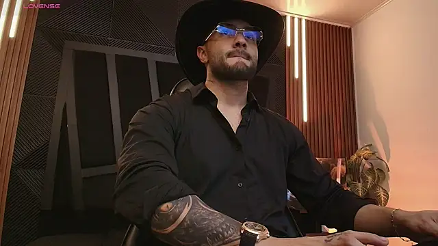 Snapshot of JeanColleman chatting on January 13, 2026, 11:21 pm JeanColleman online show from January 13, 2026, 11:21 pm