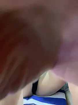 Sharongirl07 online show from March 3, 2026, 1:06 pm