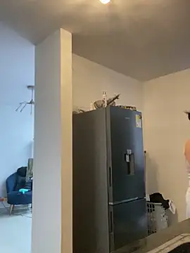 Sharongirl07 online show from April 16, 2026, 12:28 pm