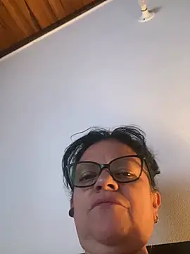 Sharongirl07 online show from May 20, 2026, 11:16 am