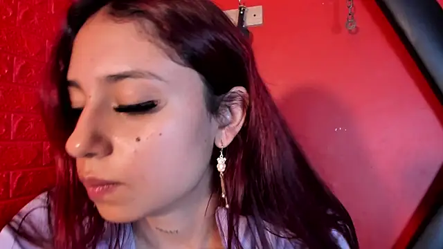 Monttserratt online show from November 13, 2025, 7:13 pm