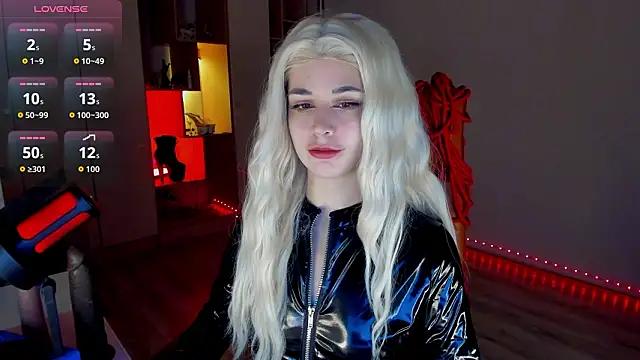 mollyposhh online show from January 13, 2026, 7:19 pm