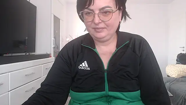 Amandamuller1982 online show from February 25, 2025, 6:47 am