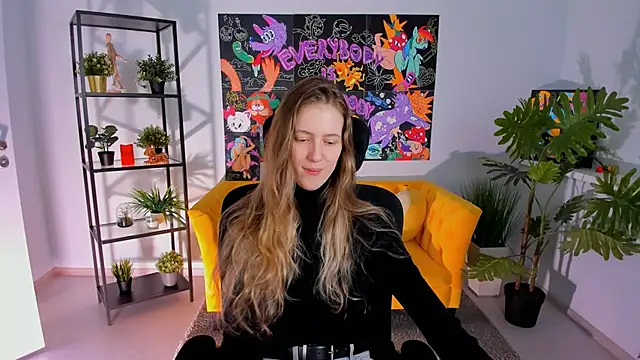 Sharon Evansi online show from February 16, 2025, 6:54 pm