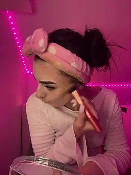 AdelinaAlia online show from March 21, 2026, 6:33 pm