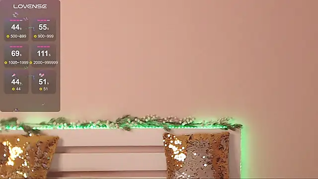 Snapshot of AureliaNoir_ chatting on December 27, 2024, 7:46 pm AureliaNoir online show from December 27, 2024, 7:46 pm