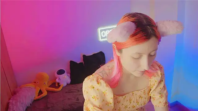 Bloom-fairy online show from February 26, 2026, 2:16 pm