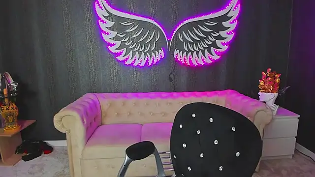 anemarieejolie online show from September 12, 2025, 2:28 pm