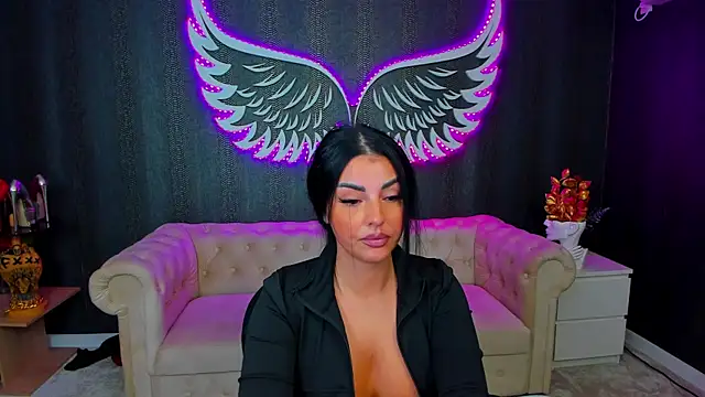 anemarieejolie online show from October 12, 2025, 5:56 pm