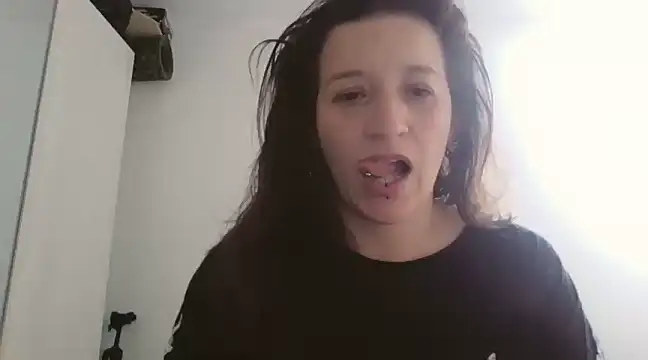 Snapshot of hanamy_joha chatting on January 2, 2025, 1:30 pm hanamy joha online show from January 2, 2025, 1:30 pm