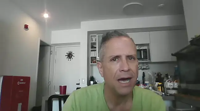 Diegoperrote682661 online show from January 6, 2025, 10:05 pm