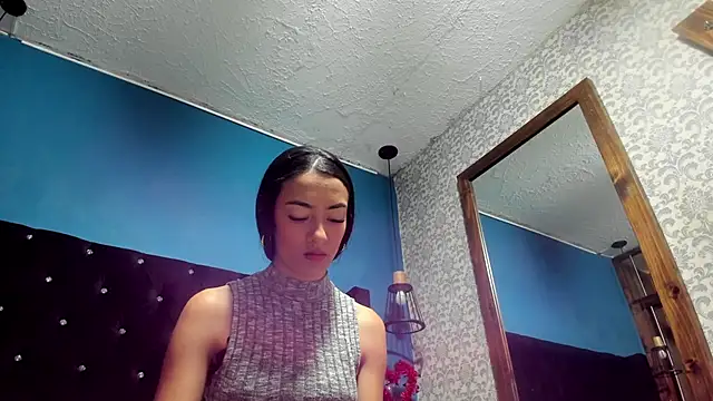 Mia scarlet69 online show from February 28, 2025, 12:09 pm