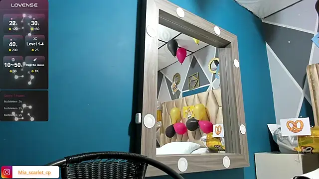 Mia scarlet69 online show from September 26, 2025, 12:20 pm