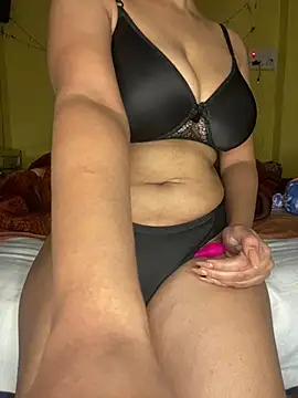 Snapshot of cum-to-nicky chatting on January 1, 2025, 2:42 pm cum-to-nicky online show from January 1, 2025, 2:42 pm