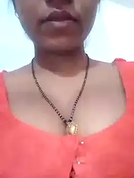 riya houswife online show from December 24, 2024, 9:28 am