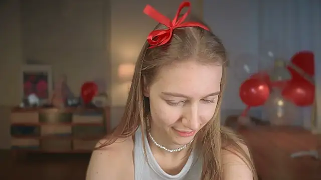 solar bella online show from February 15, 2025, 3:39 pm