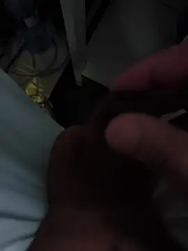 mirrowhot online show from December 1, 2025, 4:06 am