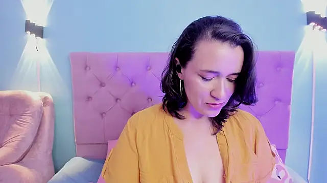 kyoakane online show from December 19, 2024, 5:18 pm