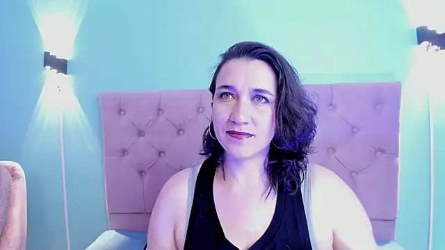 kyoakane online show from December 21, 2024, 4:30 am