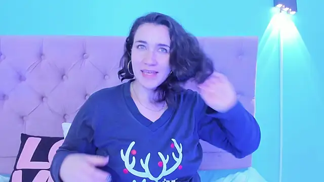 kyoakane online show from December 22, 2024, 9:55 am