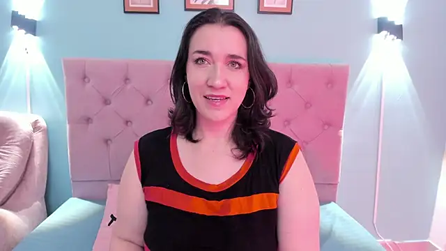 kyoakane online show from January 23, 2025, 3:26 am