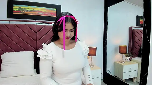 ZoeBianchi online show from December 4, 2024, 2:53 am