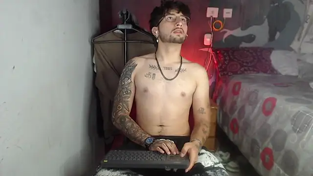 Dereck Dickson online show from November 13, 2025, 3:05 am