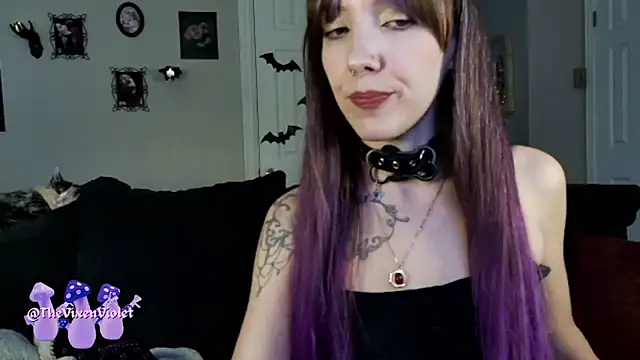 thevixenviolet online show from October 11, 2025, 9:35 pm