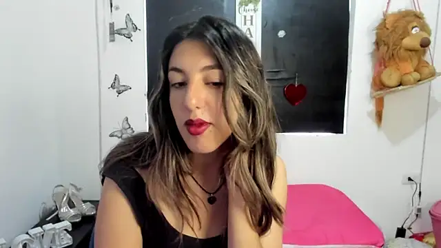 Snapshot of queen-natty chatting on March 10, 2025, 1:32 pm queen-natty online show from March 10, 2025, 1:32 pm