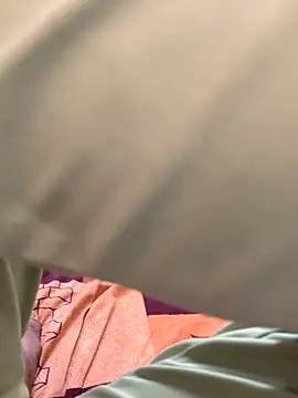 satrr xxx online show from October 27, 2025, 2:37 am