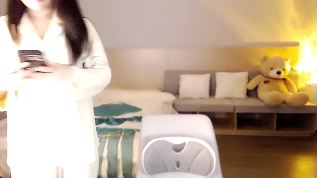 Lucky-baby online show from February 10, 2025, 1:55 pm