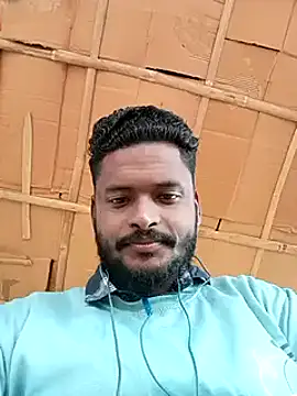 Snapshot of desicockblack chatting on December 3, 2024, 2:25 am desicockblack online show from December 3, 2024, 2:25 am