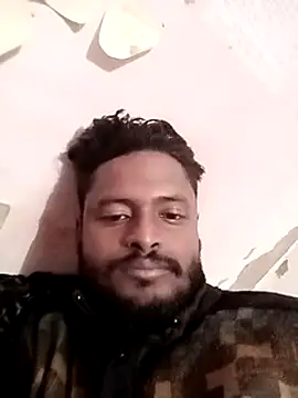 Snapshot of desicockblack chatting on December 10, 2024, 3:44 pm desicockblack online show from December 10, 2024, 3:44 pm