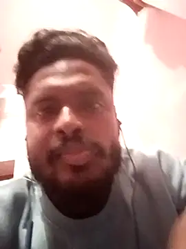 Snapshot of desicockblack chatting on December 12, 2024, 12:33 pm desicockblack online show from December 12, 2024, 12:33 pm