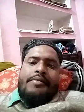 Snapshot of desicockblack chatting on January 3, 2025, 2:08 pm desicockblack online show from January 3, 2025, 2:08 pm