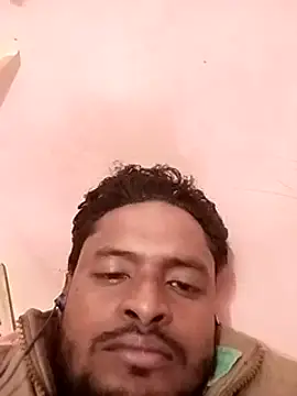 Snapshot of desicockblack chatting on January 5, 2025, 5:51 pm desicockblack online show from January 5, 2025, 5:51 pm