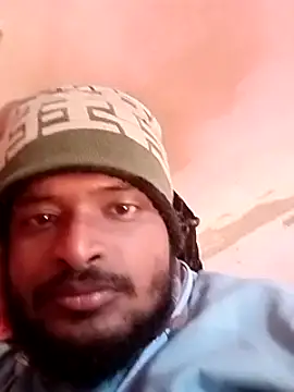 Snapshot of desicockblack chatting on January 25, 2025, 6:35 pm desicockblack online show from January 25, 2025, 6:35 pm