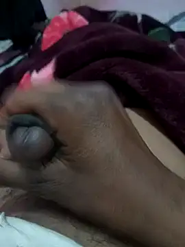 Snapshot of desicockblack chatting on March 2, 2025, 5:14 pm desicockblack online show from March 2, 2025, 5:14 pm