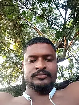 Snapshot of desicockblack chatting on September 30, 2025, 11:26 am desicockblack online show from September 30, 2025, 11:26 am