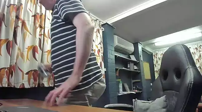 Snapshot of tilobinder chatting on January 2, 2025, 1:19 pm tilobinder online show from January 2, 2025, 1:19 pm