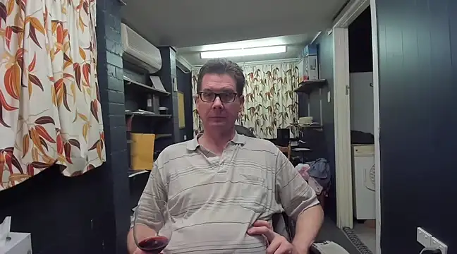 Snapshot of tilobinder chatting on March 14, 2025, 1:02 pm tilobinder online show from March 14, 2025, 1:02 pm